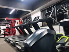 -坚果健身24小时工作室(定西路店)