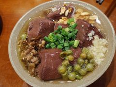 特色秘制红油血旺-谢老五跷脚牛肉·非遗传承店