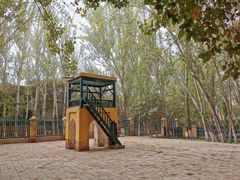 -艾提尕尔清真寺