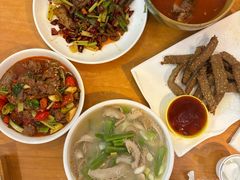 -曾牛肉