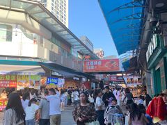 -万达广场(南昌红谷滩店)