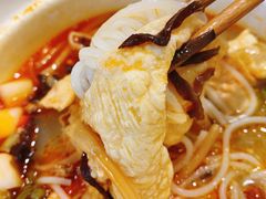 -丽丽三鲜螺蛳粉(田林路店)