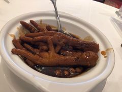 鲍汁凤爪-白天鹅宾馆-宏图府餐厅