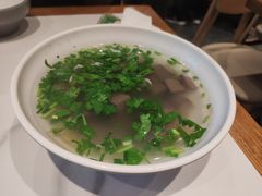 馋口鸭血汤-馋三尺蟹粉小笼(人民广场店)