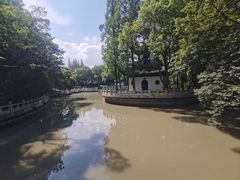 -汇龙潭