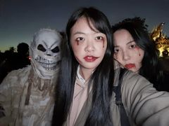 -七彩云南欢乐世界