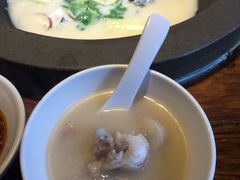 -咕嘟草帽鱼·牛奶一样的鲜鱼汤(包河万达广场创始店)