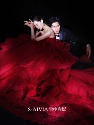 -雪中彩影婚纱摄影·微光艺术中心