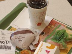 -麦当劳(乳山路店)