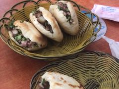 火勺加肘子肉-老贾火勺