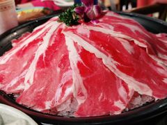 -老牌坊云南鱼豆花火锅(哈西万达店)