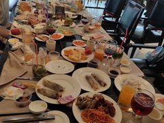 -东方红海鲜百汇(国际大厦店)