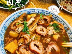 精品纯肠卤煮-门框胡同百年卤煮(新街口店)