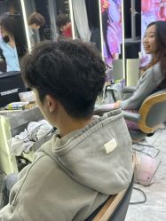 -藤野造型烫发染发