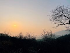 -鬼笑石后山停车场