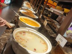 -黑金·寻焰自助百汇·烤肉·火锅(中街店)