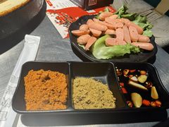 -冰冰龙虾·江湖菜·花园江景餐厅