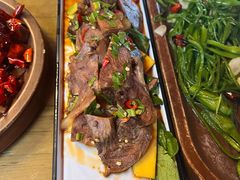 -隔壁老王·家常云南菜(花巷店)