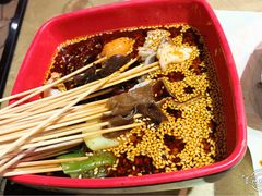 -何师烧烤Pro ·江湖川菜·小龙虾·精酿(太古里旗舰店)