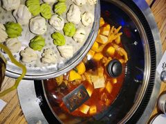 -山河屯铁锅炖(哈西站店)