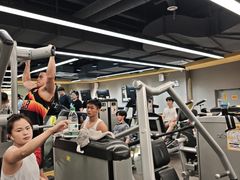 -超鹿运动(大唐世家店)