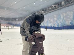 -哈尔滨热雪奇迹