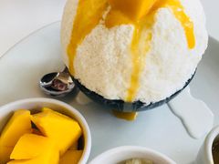 芒果雪冰-Cheevit Cheeva(Sirimangkalajarn)