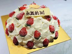 草莓酸奶油蛋糕-布歌东京(金融街购物中心店)