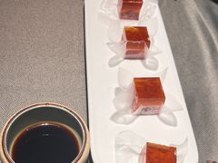 -小厨娘绣中淮扬(总统府大行宫店)