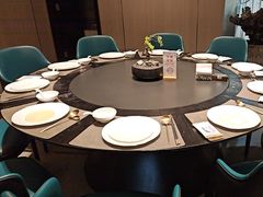 -忆江南·临江鱼馆