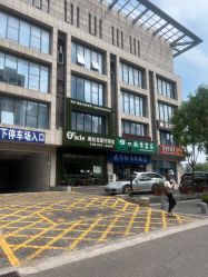 -奥拉克（天津）医疗美容门诊