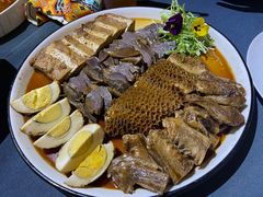 -伊带伊路新疆美食府(呼家楼店)