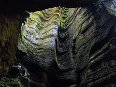 -梭布垭石林景区