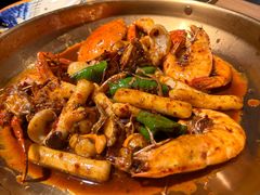 招牌香辣蟹-臻鲜燕海鲜融合餐厅(金陵style店)