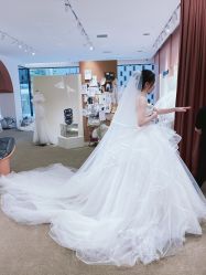 -派丽莫Pellimo原创设计婚纱品牌