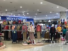 -永旺黄岛购物中心