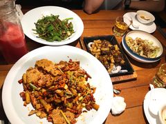 -外婆私房菜(新亚百货店)