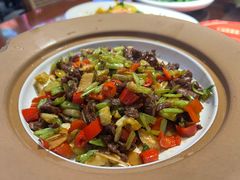 -魏铭鱼头捞饭(晋阳路店)