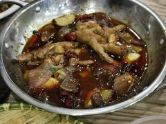 -江城燕子大排档(江汉路步行街店)