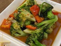 -Molee·泰府(东郊店)