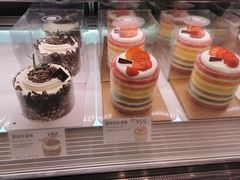 -巴黎贝甜(大宁国际商业广场店)