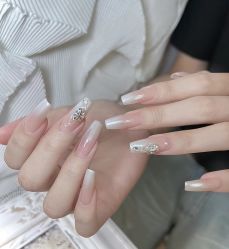 -LILY NAILS美甲美睫