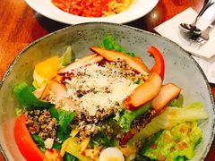 -玛格萝妮比萨屋(四平店)