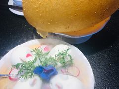 -万重锦·人文川菜馆(骡马市店)