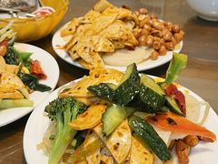 精品凉菜-建基泡馍·西安老字号·清真(永宁店)