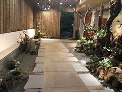 -乐领拈花溪·林涧食韵