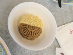 -汗腾格里·风味餐厅(新疆驻京办店)