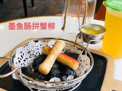 三莓芝芝-摩托仔茶饮烧烤