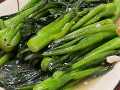 -银峰农庄·特色烧鸡·鲜无花果浸鸡