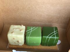 -星巴克(北京通州新光大中心店)